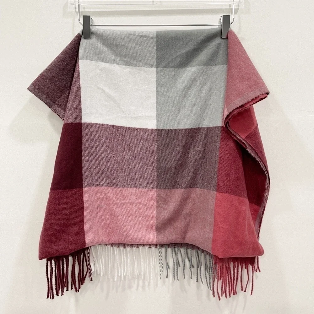 Lane Bryant Oversized Cozy Plaid Winter Fringe Blanket Scarf New Red Grey